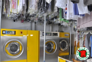 西宁加盟干洗有哪些设备?大型干洗店设备包含哪些?